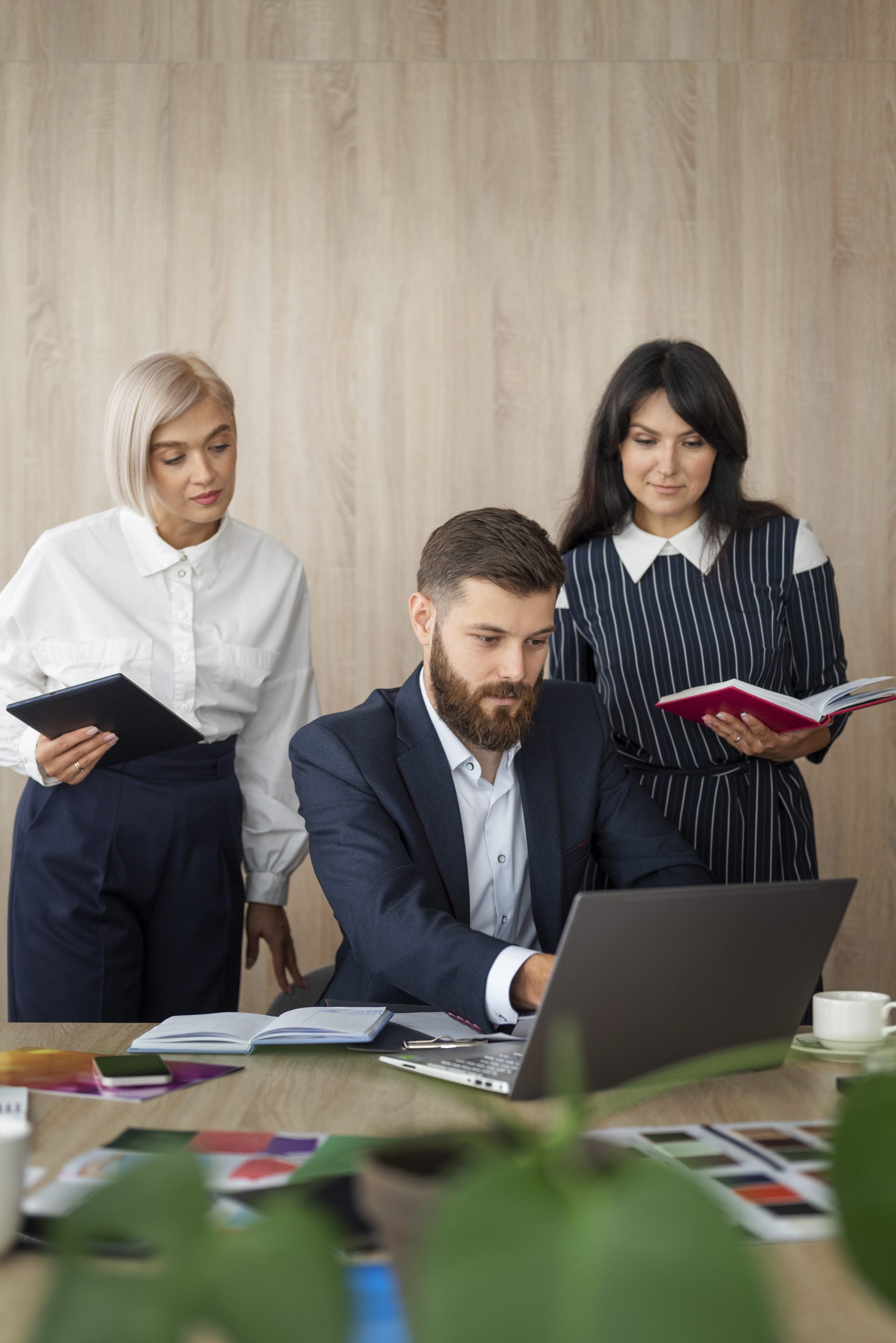 medium-shot-people-working-office